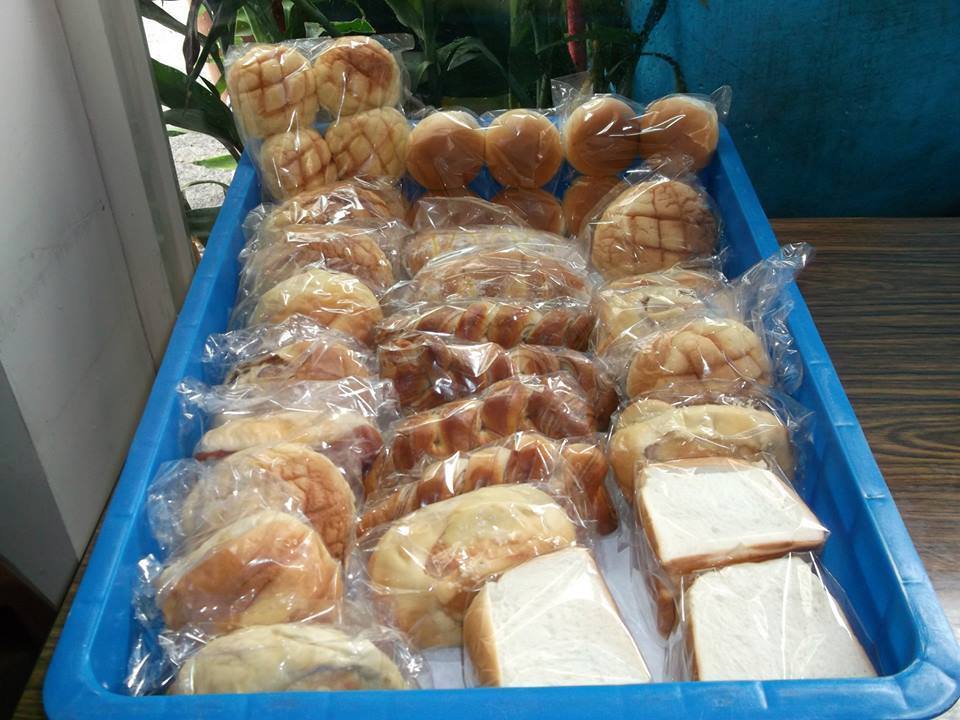 感謝「禾鄉西餅」每日提供新鮮麵包